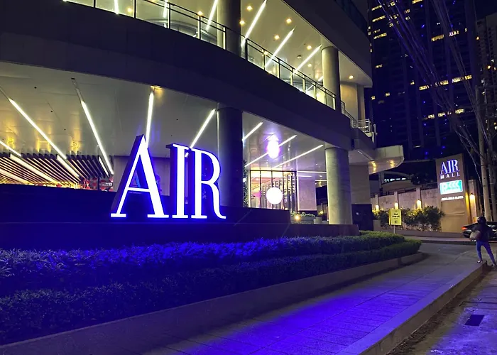 Frost At Air Residences Makati Apartment